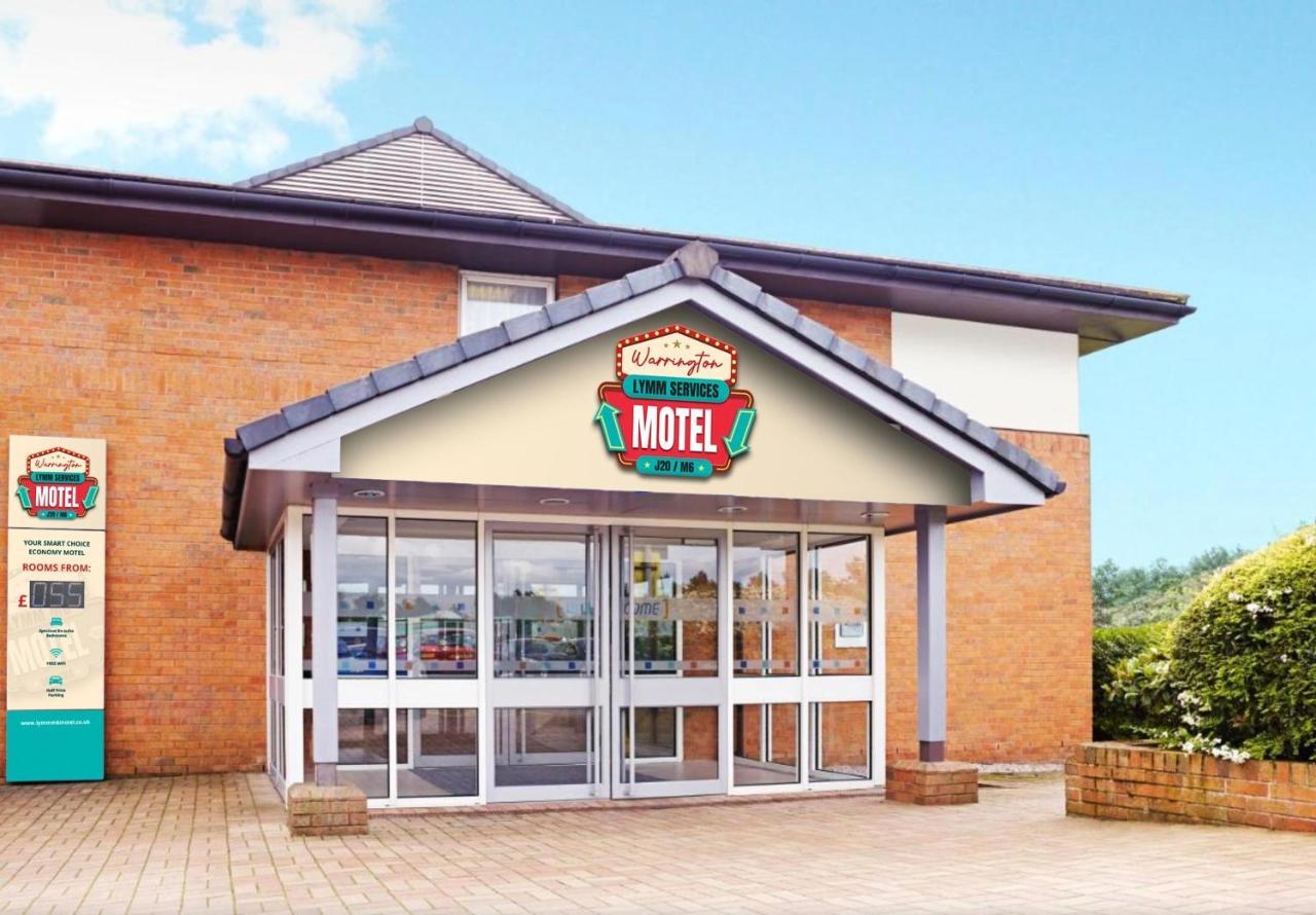Warrington Motel, J20 M6 Lymm Services エクステリア 写真